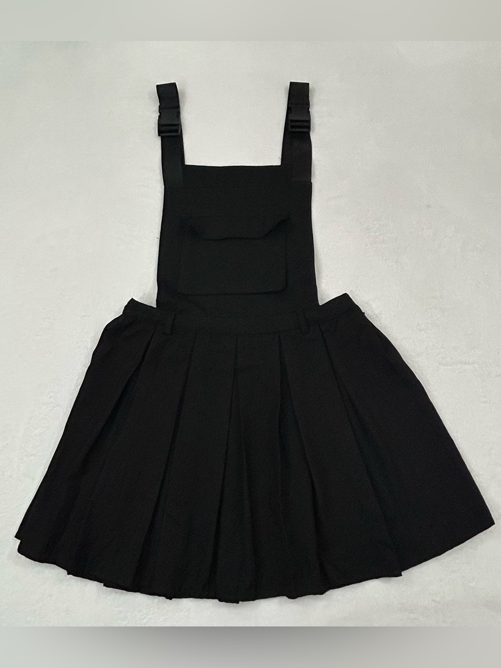Hot Topic Black Pleated Cargo Skirtall Buckle Overalls Skirt Dress Women’s XL